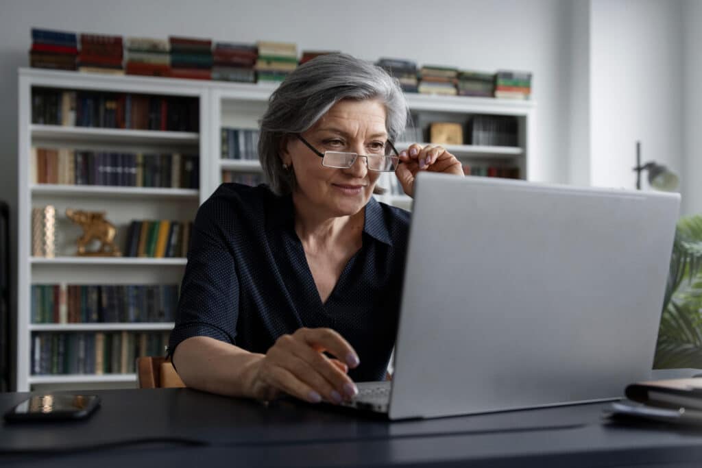 formation informatique seniors la rochelle